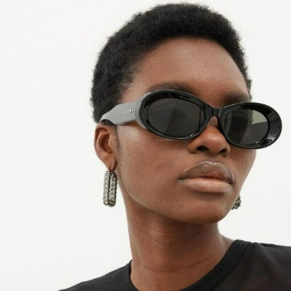 NEW GUCCI GG1527S 001 OVAL BLACK GREY WOMEN SUNGLASSES GUCCI - Picture 2 of 13